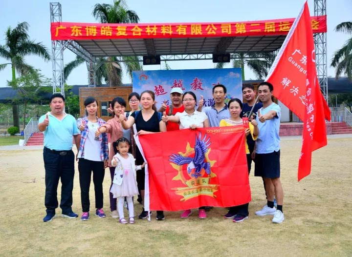 博皓健兒，秋風十里不如你！